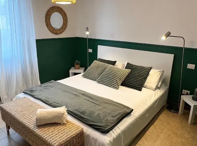 Teatro Ariston, Elegante Apartament San Remo