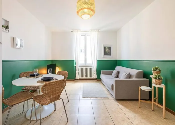 Teatro Ariston, Elegante *