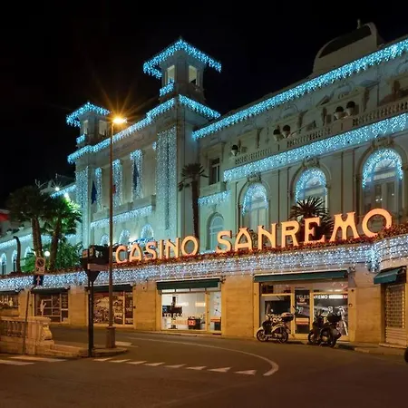 Teatro Ariston, Elegante Apartment *